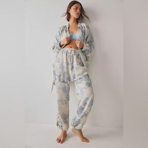 Free People Intimately Slinkin' Robe & Harem Set